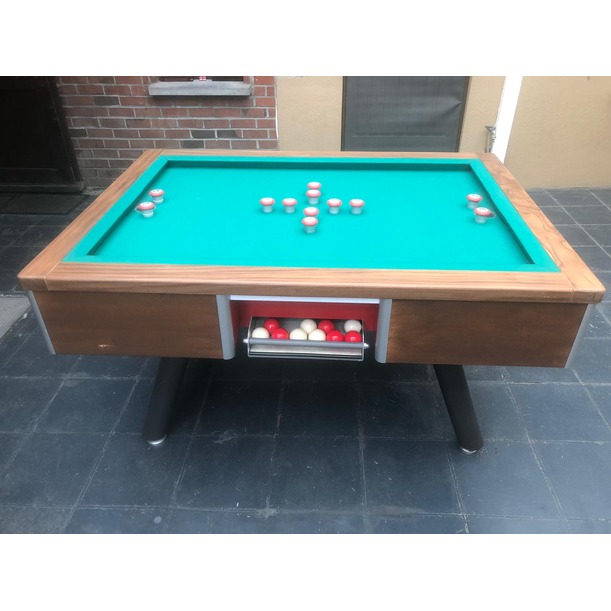 Petit billard à Bouchon